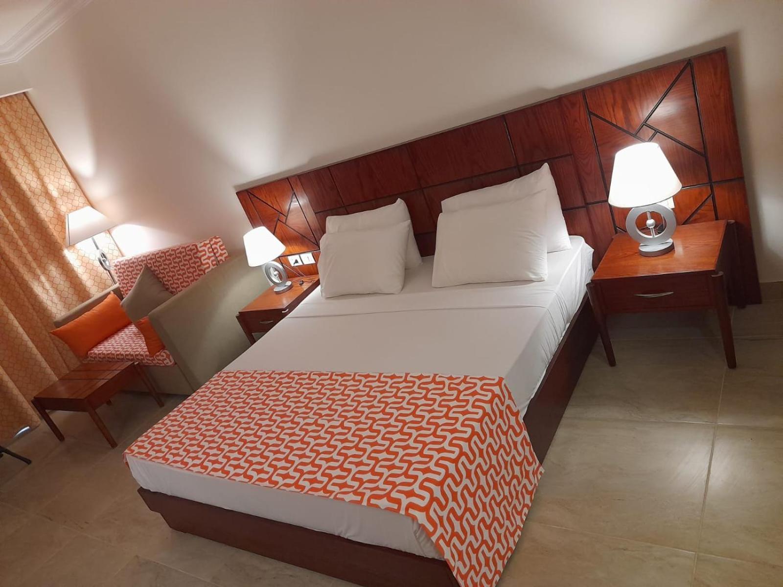 Oyster Bay Beach Resort อาบูดาบับ ภายนอก รูปภาพ
